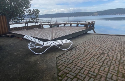 Belfair House | Summer, Fall, Winter & Spring - Cozy with Fabulous Views