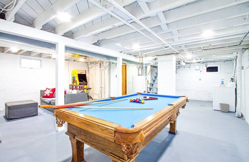 Southwest Minneapolis Cottage | Summer Family Vacation with Game Room Near MOA MSP US Bank Stadium