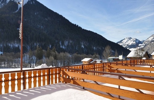 La Chapelle-d'Abondance Apartment | Summer Fun with Multi Pass: Cozy Studio with South-Facing Terrace, Garage, Pet Friendly!