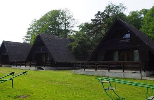 Mielno House | Summer House in azy by Lake Jamno