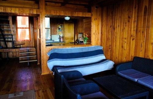 Mielno House | Summer House in azy by Lake Jamno