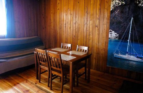 Mielno House | Summer House in azy by Lake Jamno