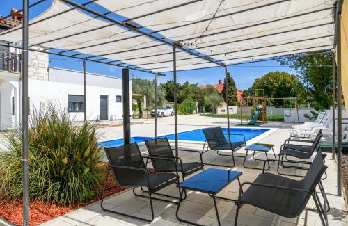 Pavicini Apartment | Summer House Nina