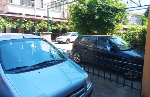 Primorsko Apartment | Summer house Tiara