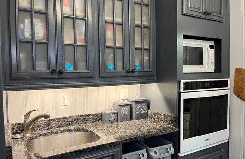 Parkside House | Summer in beautiful Downtown Portland, Maine!