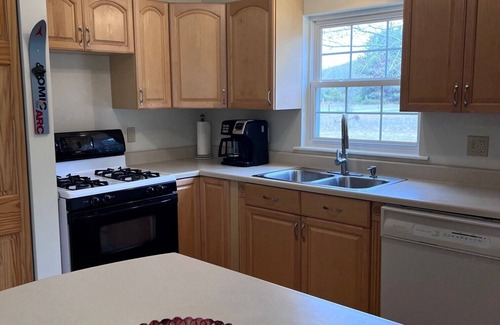 Thompsonville House | Summer in Northern Michigan! Come stay at the FORE Seasons. Low Owner Fees!