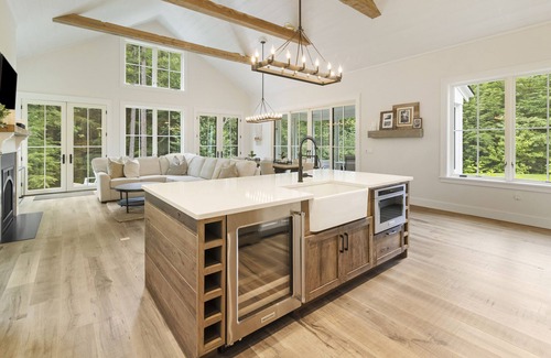 Morrisville House | Summer in Stowe! Modern Stream side Home
