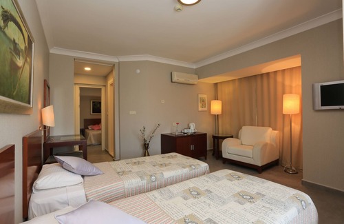 Akyaka Hotel | Summer Otel