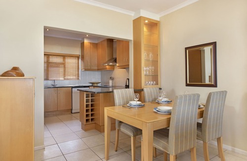 Gordons Bay Central Apartment | Summer Place 9