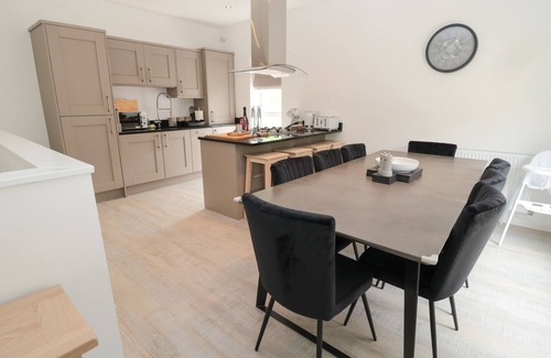 Dunstan Cottage | SUMMER ROSE, pet friendly, country holiday cottage in Craster