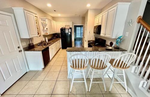 Surfside Beach House | Summer's Den Home