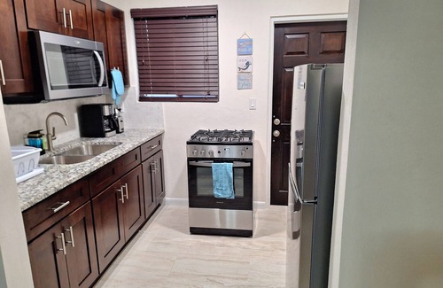 Nassau Apartment | Summer's Haven Villas 1, near beaches, hotels, restaurants, bars, and ncasino.