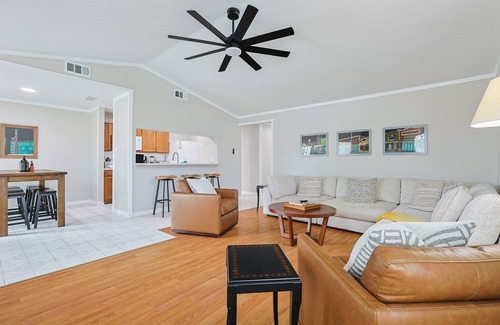 Garland House | Summer Stay w/Games & Fenced Yard Near Parks