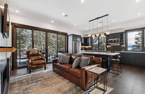 Whitefish Ski Chalet | Summer Stays Available! Stunning chalet off chair 3! Private hot tub, ski locker & fitness cente