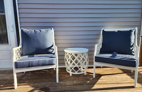 Atlantic City House | Summer Sunset Hideout 2-4 Bedrooms and 2 Bath