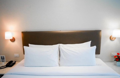 Dok Mai Hotel | Summer Tree Hotel
