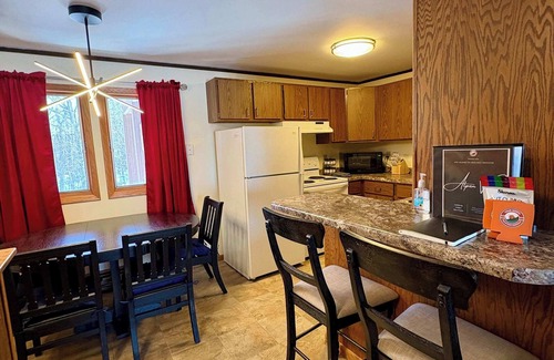 Bessemer Villa | Summer Vacation Get Away! I Alpen Villas at Powderhorn Mountain