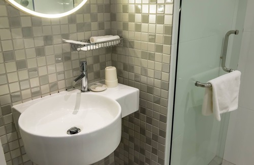 Bencoolen Hotel | Summer View Hotel