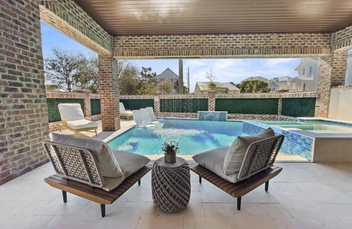 San Juan House | Summer Wind | Ocean Views, Steps to Beach, Private Pool/Jacuzzi, Golf Cart, Bikes, Ample Parking