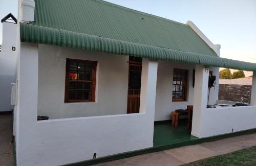 Potchefstroom Apartment | Summer1840