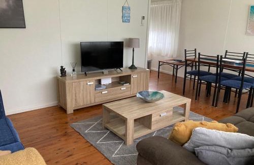 Culburra Beach House | SummerBreeze - just a 60 second stroll to the beach