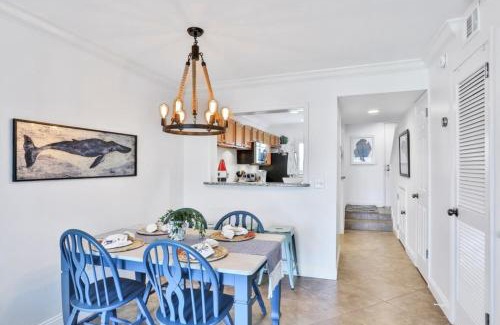 Crescent Beach House | Summerhouse 147