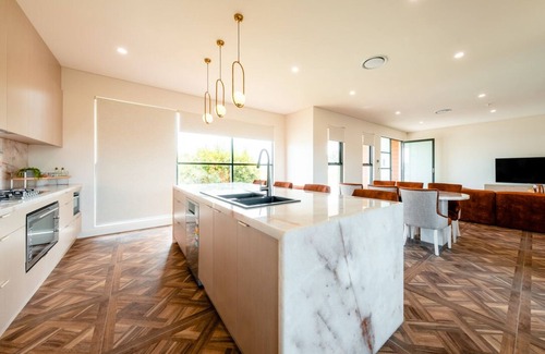 Diamond Beach House | Summerland 12 @ Glorious Diamond Beach