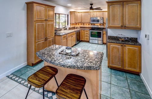 Summerland Key House | Summerland Sanctuary: 3BR Canal Front Retreat with Private Pool, Dockage & Premier Boating/Fishing