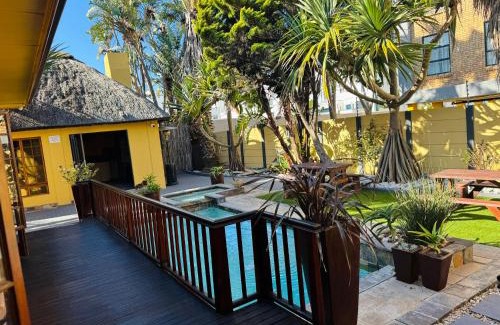 Pollok Beach Bed & Breakfast | Summerstrand Beach Guest House