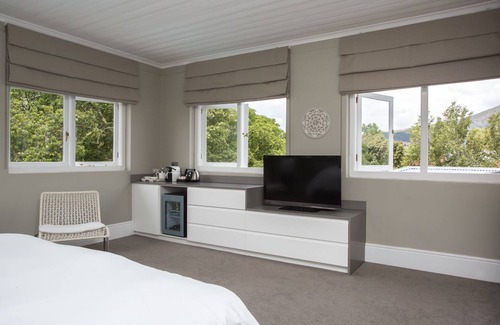 Stellenbosch House | Summerwood Guest House