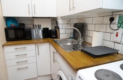 Aberdeen West End Apartment | SUMMIT Apartment - Cozy Aberdeen West End Flat Prime Location - Perfect for Short or Long stay - 1 bedroom
