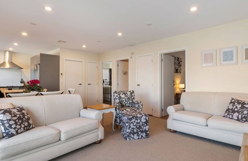 Fernhill House | Summit Serenity | Two Bedroom