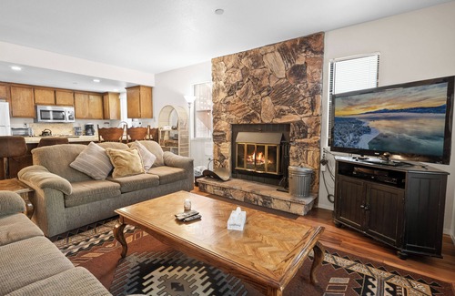 Summit Estates Cabin | Summit X-ross Roads Condo