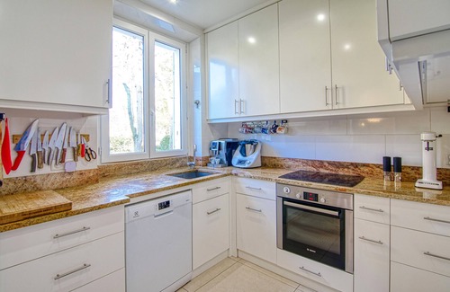 Le Vesinet Villa | Sumptuous villa in the heart of the Princess Park