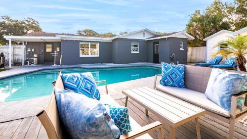 Sun Bay South House | Sun Bay Getaway - Backyard Pool w Winter Rates