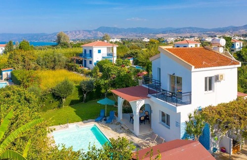 Polis Villa | Sun Beach Villa Tria: Large Private Pool, Walk to Beach, A/C, WiFi