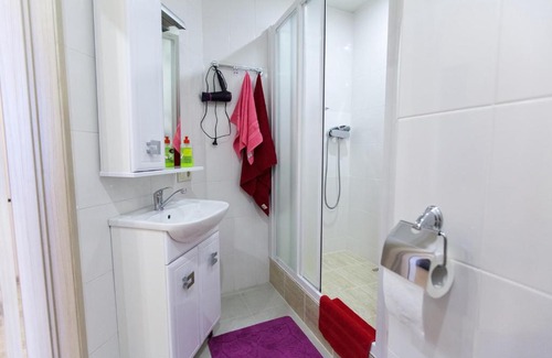 Dnipro Apartment | Sun City Apart Hotel