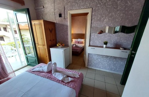 Thasos Town Apartment | Sun Helios Garden Aparthotel