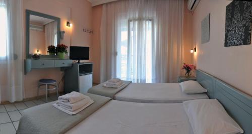 Polichrono Hotel | Sun Hotel