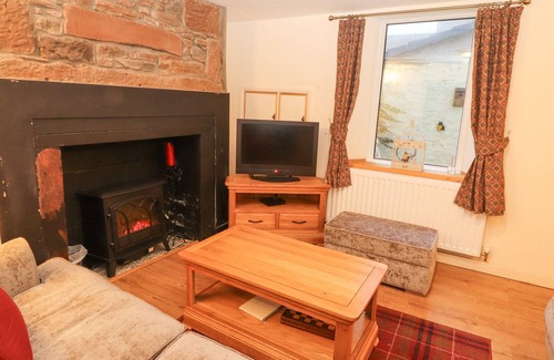 Allonby Cottage | SUN HOUSE, pet friendly, country holiday cottage in Allonby