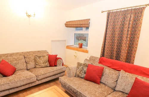 Allonby Cottage | SUN HOUSE, pet friendly, country holiday cottage in Allonby