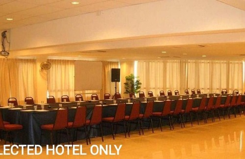Seri Kembangan Hotel | Sun Inns Hotel D'Mind 2, KTM Serdang Seri Kembangan