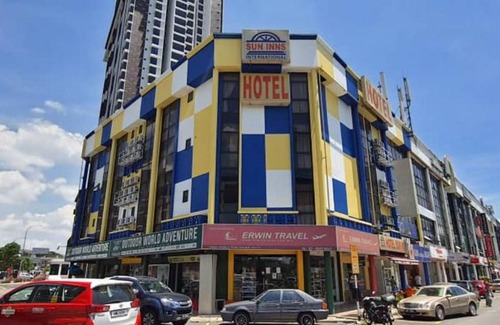 Seri Kembangan Hotel | Sun Inns Hotel D'Mind 2, KTM Serdang Seri Kembangan