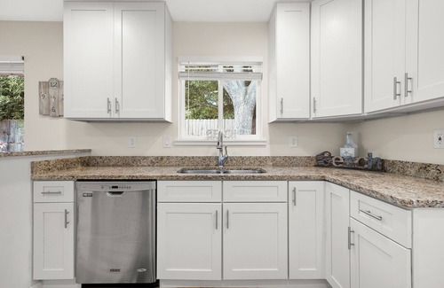Butler Beach Cottage | Sun Kissed Cottage