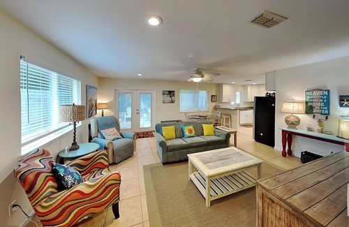 Butler Beach Cottage | Sun Kissed Cottage