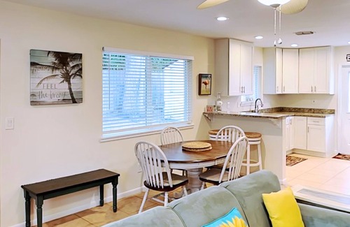 Butler Beach Cottage | Sun Kissed Cottage