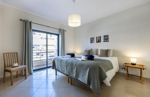 Albardeira Apartment | Sun Lovers Home by Seewest