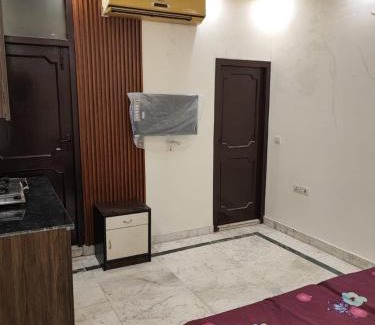 Rohini Hotel | Sun Moon Residency and Apartments, Hotels in Rohini