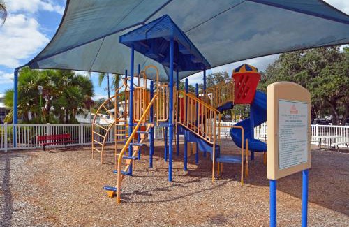 Braden River Other | Sun Outdoors Sarasota
