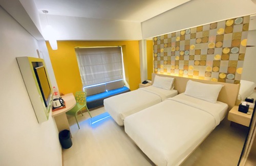 Sunset Road Hotel | Sun Royal Hotel